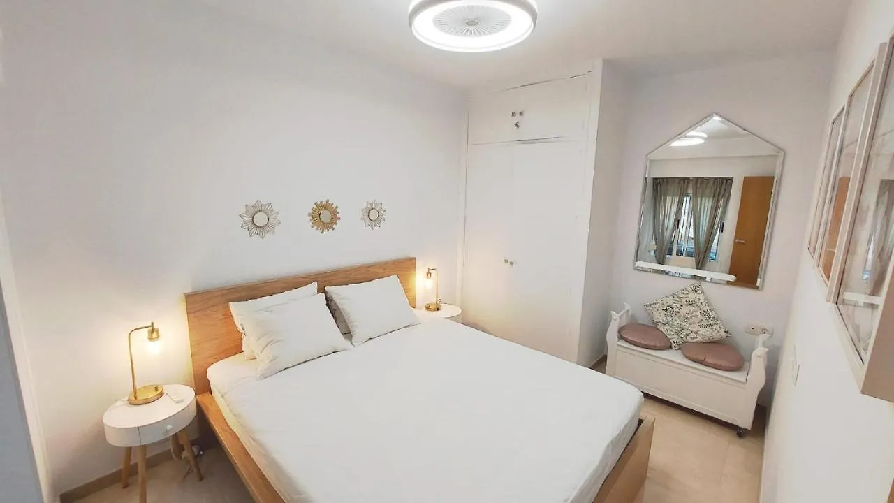 Relax, Apartment On The Beach Málaga